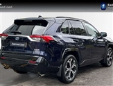 Toyota RAV 4 Image 2