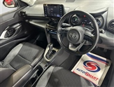 Toyota Yaris Image 5