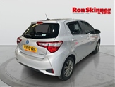 Toyota Yaris Image 4