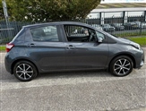 Toyota Yaris Image 4