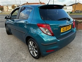 Toyota Yaris Image 4