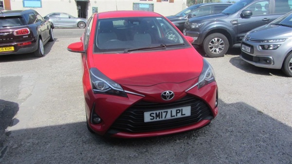 Large image for the Used Toyota YARIS