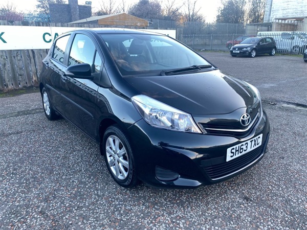 Large image for the Used Toyota YARIS