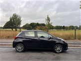 Toyota Yaris Image 5