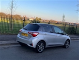 Toyota Yaris Image 6