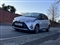Toyota Yaris Image 8