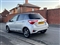 Toyota Yaris Image 9