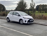 Toyota Yaris Image 4
