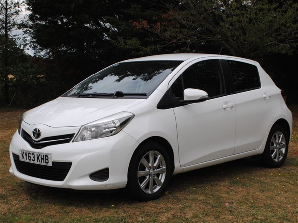 Large image for the Used Toyota YARIS