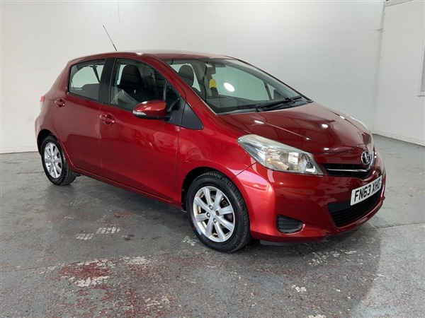 Large image for the Used Toyota YARIS