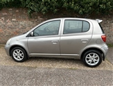 Toyota Yaris Image 3