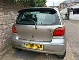 Toyota Yaris Image 5