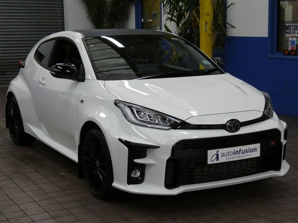 Large image for the Used Toyota YARIS