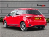 Toyota Yaris Image 2