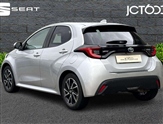 Toyota Yaris Image 3
