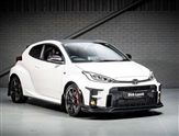 Toyota Yaris Image 2