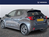 Toyota Yaris Image 2