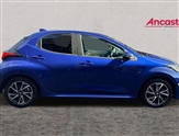 Toyota Yaris Image 2