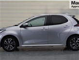 Toyota Yaris Image 6