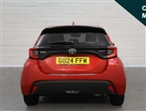 Toyota Yaris Image 4