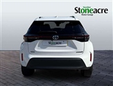 Toyota Yaris Image 2
