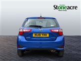 Toyota Yaris Image 6