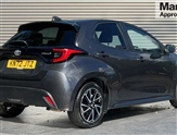 Toyota Yaris Image 3