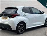 Toyota Yaris Image 3