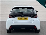 Toyota Yaris Image 4