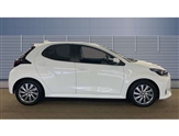 Toyota Yaris Image 5