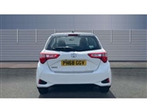 Toyota Yaris Image 6