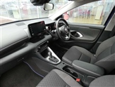 Toyota Yaris Image 2