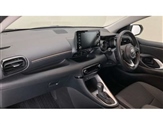 Toyota Yaris Image 2