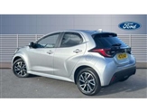 Toyota Yaris Image 2