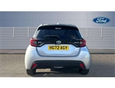 Toyota Yaris Image 6
