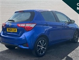 Toyota Yaris Image 3