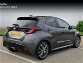 Toyota Yaris Image 2
