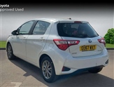 Toyota Yaris Image 4
