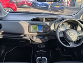 Toyota Yaris Image 5