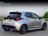 Toyota Yaris Image 2