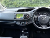 Toyota Yaris Image 6