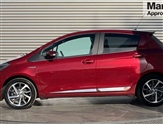 Toyota Yaris Image 6