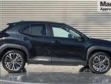 Toyota Yaris Image 2