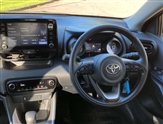 Toyota Yaris Image 6