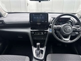 Toyota Yaris Image 5