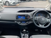 Toyota Yaris Image 6