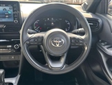 Toyota Yaris Image 6