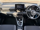 Toyota Yaris Image 6