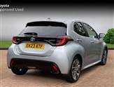 Toyota Yaris Image 2