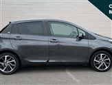 Toyota Yaris Image 2